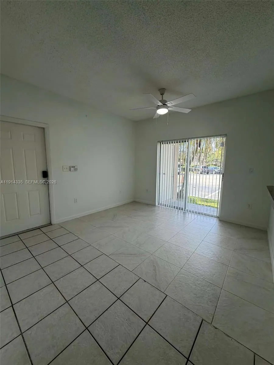 2301 Nw 96th Ter 16e, Pembroke Pines, Florida 3302, Pembroke Pines, Florida 33024, 2 Bedrooms Bedrooms, ,2 BathroomsBathrooms,Residential Lease,For Rent,2301 Nw 96th Ter 16e, Pembroke Pines, Florida 3302,A11914335