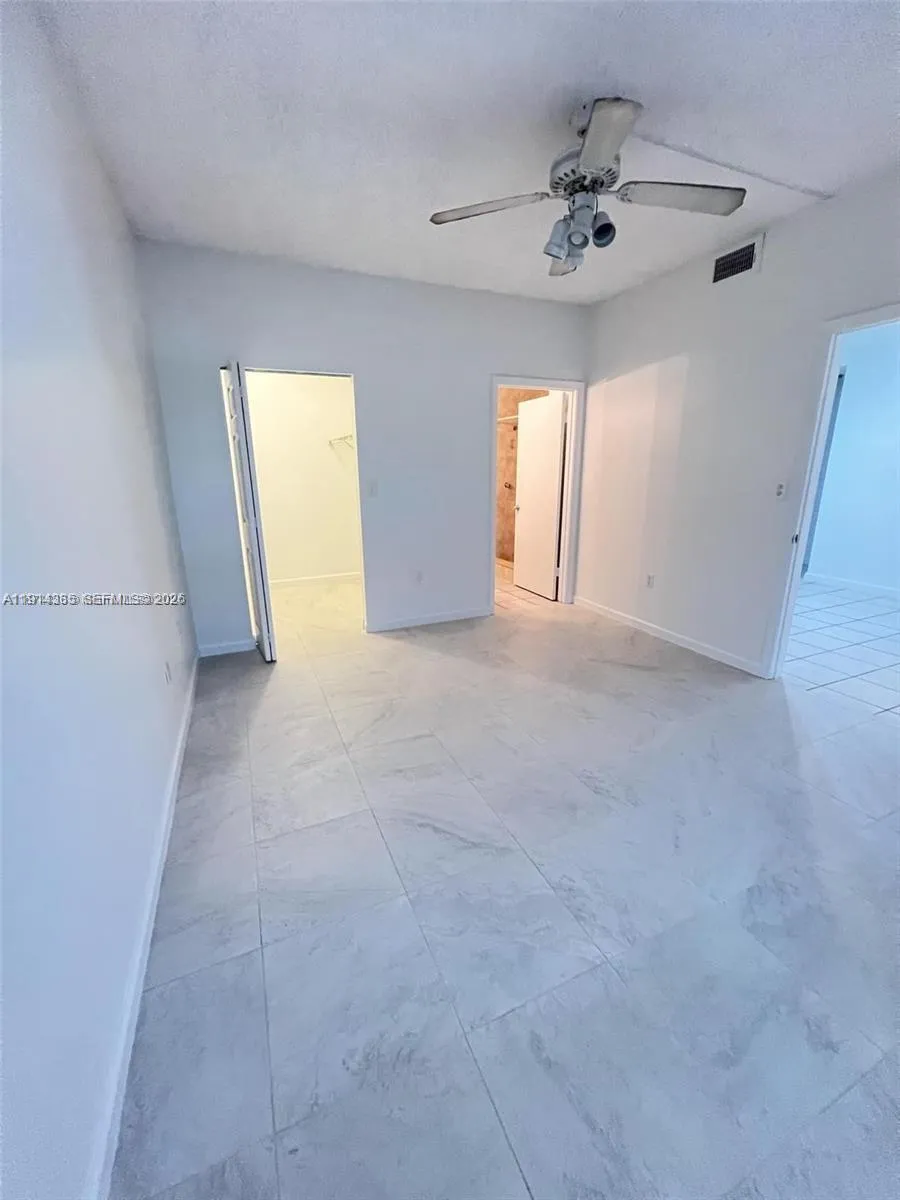 2301 Nw 96th Ter 16e, Pembroke Pines, Florida 3302, Pembroke Pines, Florida 33024, 2 Bedrooms Bedrooms, ,2 BathroomsBathrooms,Residential Lease,For Rent,2301 Nw 96th Ter 16e, Pembroke Pines, Florida 3302,A11914335