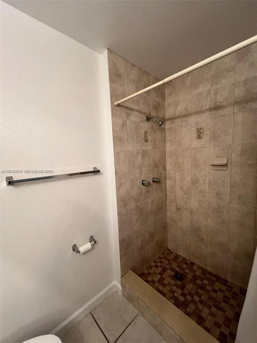 2301 Nw 96th Ter 16e, Pembroke Pines, Florida 3302, Pembroke Pines, Florida 33024, 2 Bedrooms Bedrooms, ,2 BathroomsBathrooms,Residential Lease,For Rent,2301 Nw 96th Ter 16e, Pembroke Pines, Florida 3302,A11914335