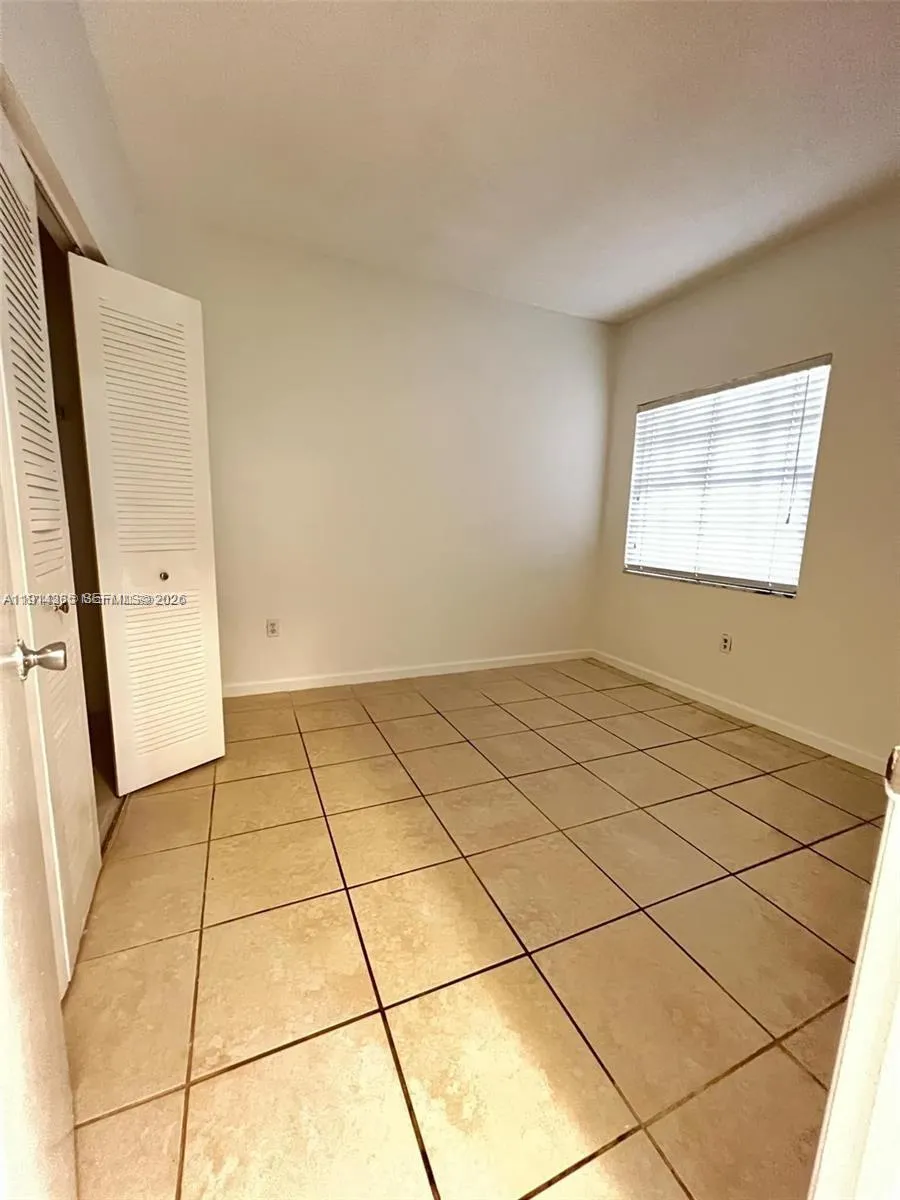 2301 Nw 96th Ter 16e, Pembroke Pines, Florida 3302, Pembroke Pines, Florida 33024, 2 Bedrooms Bedrooms, ,2 BathroomsBathrooms,Residential Lease,For Rent,2301 Nw 96th Ter 16e, Pembroke Pines, Florida 3302,A11914335