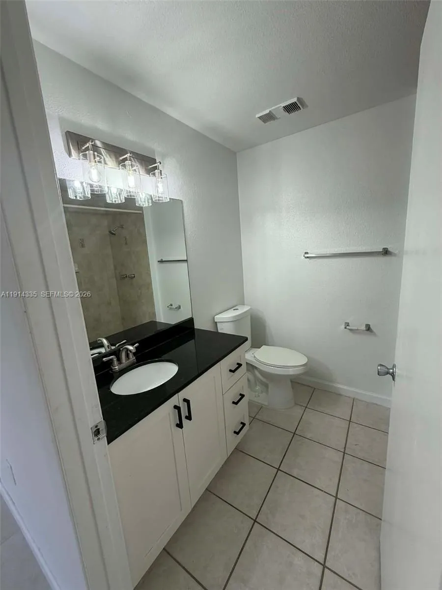 2301 Nw 96th Ter 16e, Pembroke Pines, Florida 3302, Pembroke Pines, Florida 33024, 2 Bedrooms Bedrooms, ,2 BathroomsBathrooms,Residential Lease,For Rent,2301 Nw 96th Ter 16e, Pembroke Pines, Florida 3302,A11914335