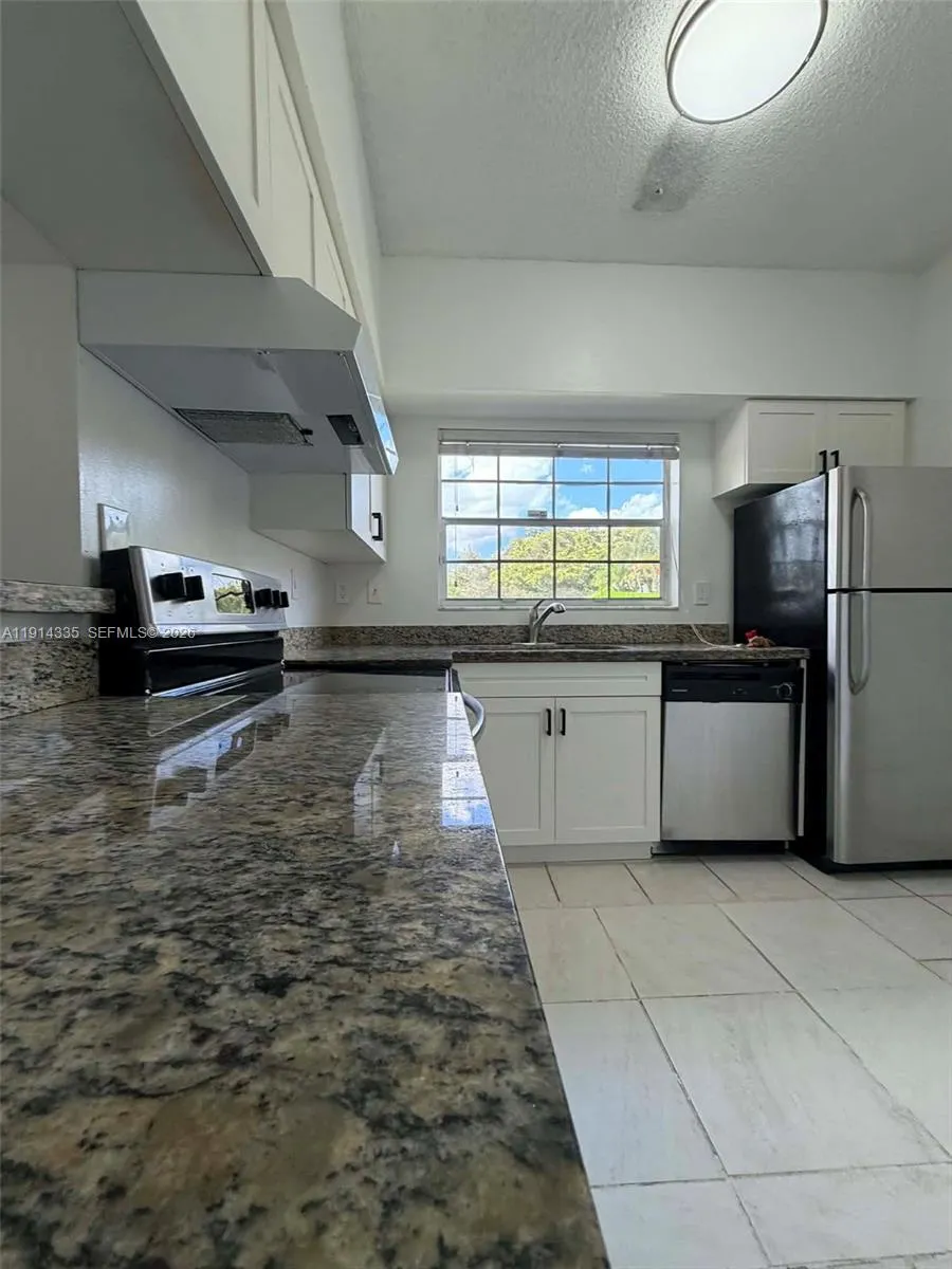 2301 Nw 96th Ter 16e, Pembroke Pines, Florida 3302, Pembroke Pines, Florida 33024, 2 Bedrooms Bedrooms, ,2 BathroomsBathrooms,Residential Lease,For Rent,2301 Nw 96th Ter 16e, Pembroke Pines, Florida 3302,A11914335