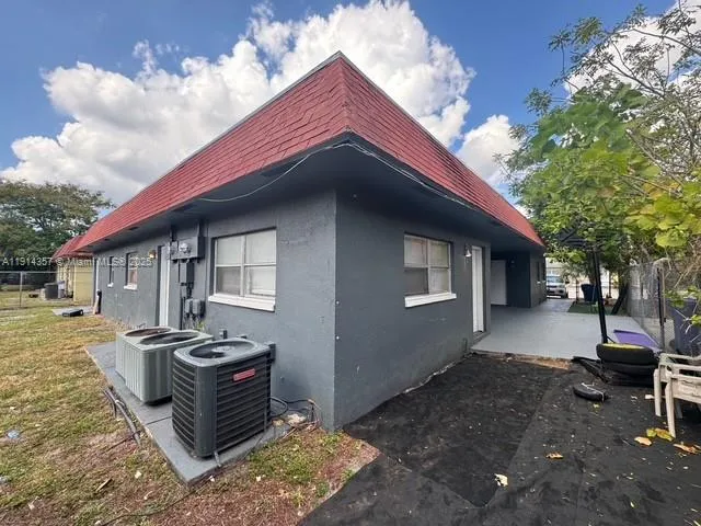 7810 Sw 10th St, North Lauderdale, Florida 33068, North Lauderdale, Florida 33068, ,Residential Income,For Sale,7810 Sw 10th St, North Lauderdale, Florida 33068,A11914357