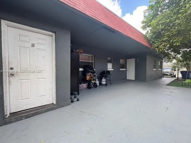 7810 Sw 10th St, North Lauderdale, Florida 33068, North Lauderdale, Florida 33068, ,Residential Income,For Sale,7810 Sw 10th St, North Lauderdale, Florida 33068,A11914357