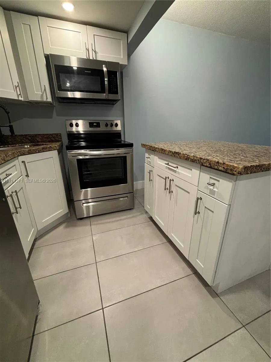 260 S Cypress Rd 103, Pompano Beach, Florida 33060, Pompano Beach, Florida 33060, 1 Bedroom Bedrooms, ,1 BathroomBathrooms,Residential Lease,For Rent,260 S Cypress Rd 103, Pompano Beach, Florida 33060,A11914371