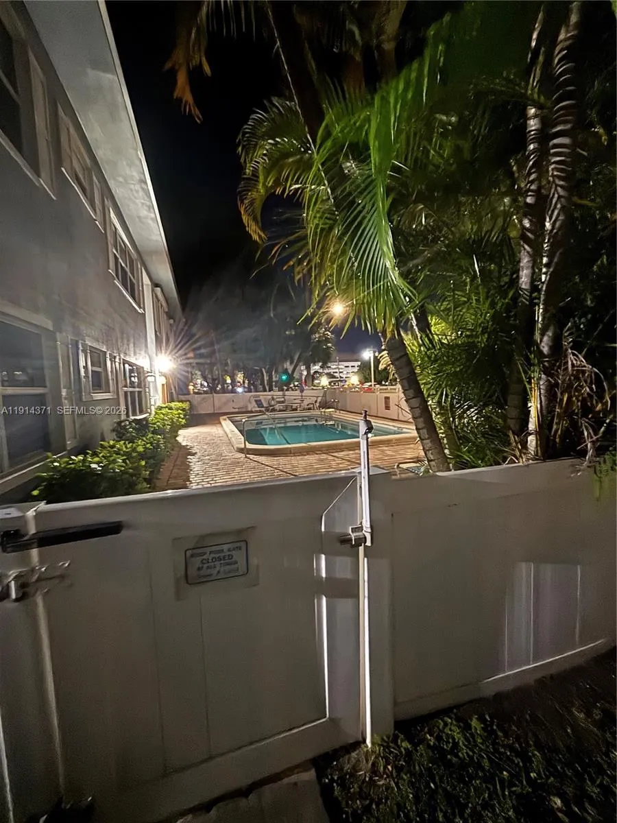 260 S Cypress Rd 103, Pompano Beach, Florida 33060, Pompano Beach, Florida 33060, 1 Bedroom Bedrooms, ,1 BathroomBathrooms,Residential Lease,For Rent,260 S Cypress Rd 103, Pompano Beach, Florida 33060,A11914371