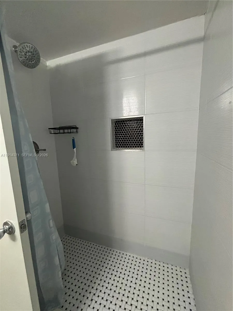 260 S Cypress Rd 103, Pompano Beach, Florida 33060, Pompano Beach, Florida 33060, 1 Bedroom Bedrooms, ,1 BathroomBathrooms,Residential Lease,For Rent,260 S Cypress Rd 103, Pompano Beach, Florida 33060,A11914371