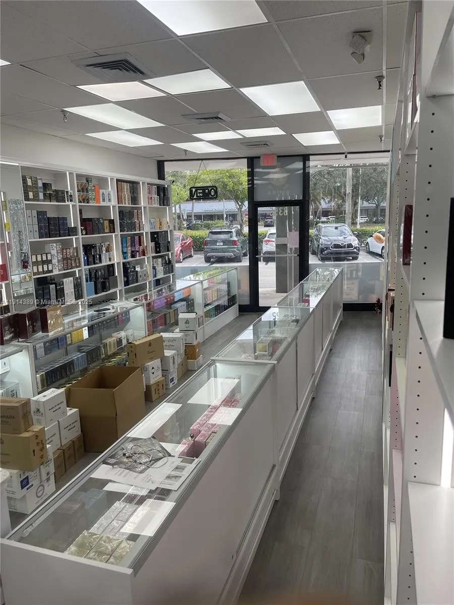 Plantation, Florida 33322, ,Business Opportunity,For Sale,A11914389