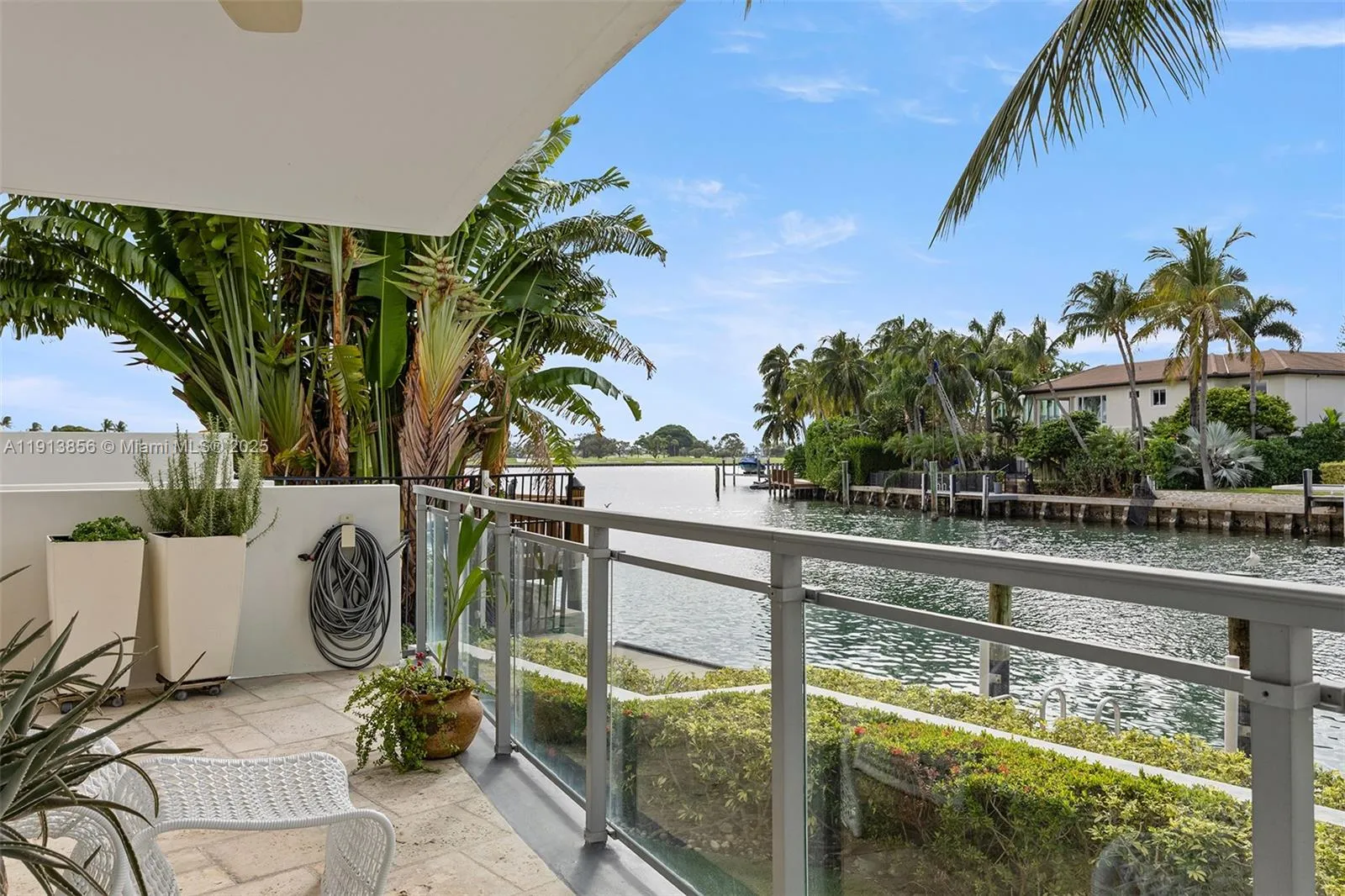 9400 W Bay Harbor Dr 101, Bay Harbor Islands, Flor, Bay Harbor Islands, Florida 33154, 4 Bedrooms Bedrooms, ,4 BathroomsBathrooms,Residential,For Sale,9400 W Bay Harbor Dr 101, Bay Harbor Islands, Flor,A11913856