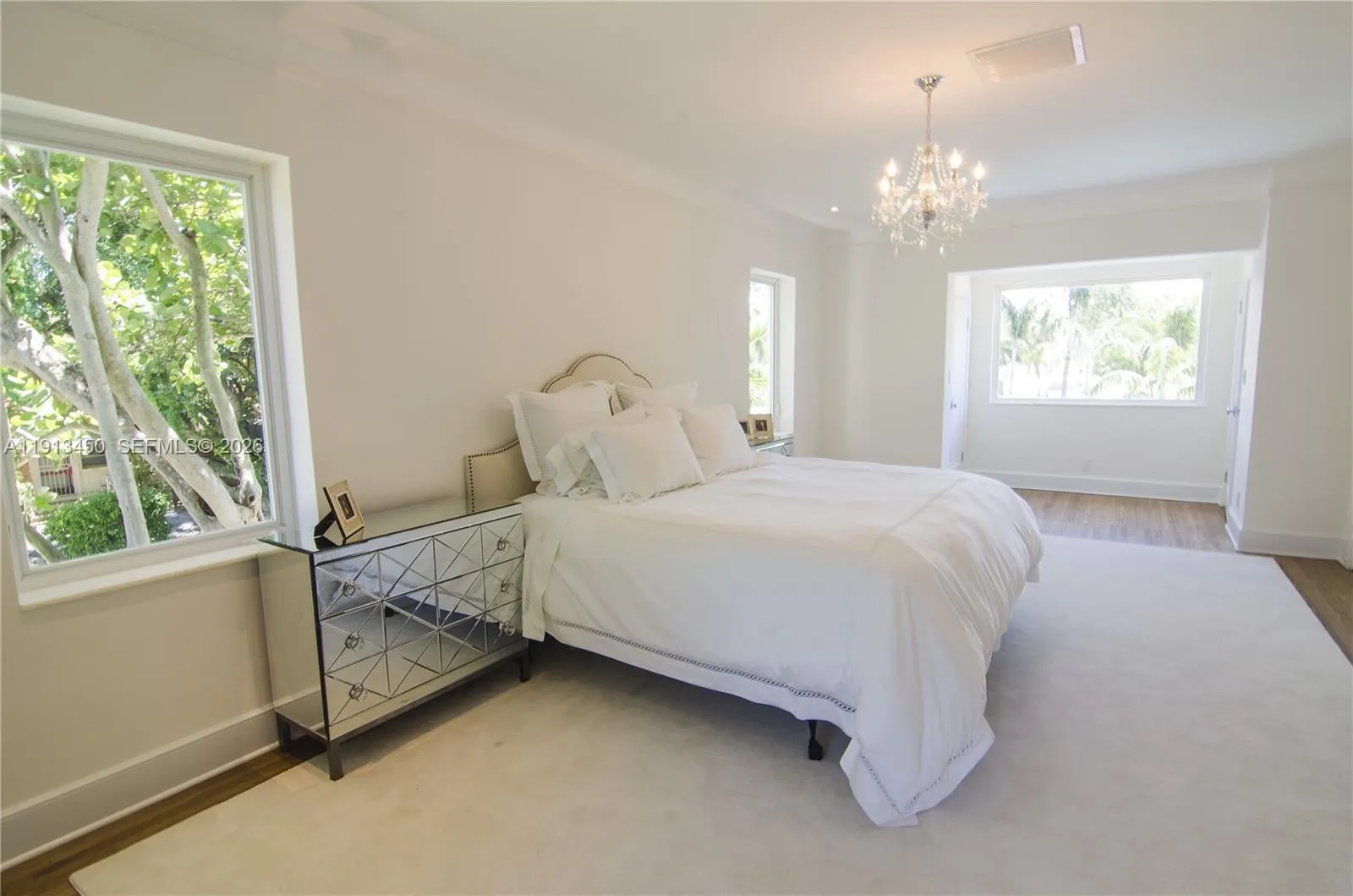5800 La Gorce Dr, Miami Beach, Florida 33140, Miami Beach, Florida 33140, 5 Bedrooms Bedrooms, ,4 BathroomsBathrooms,Residential,For Sale,5800 La Gorce Dr, Miami Beach, Florida 33140,A11913450