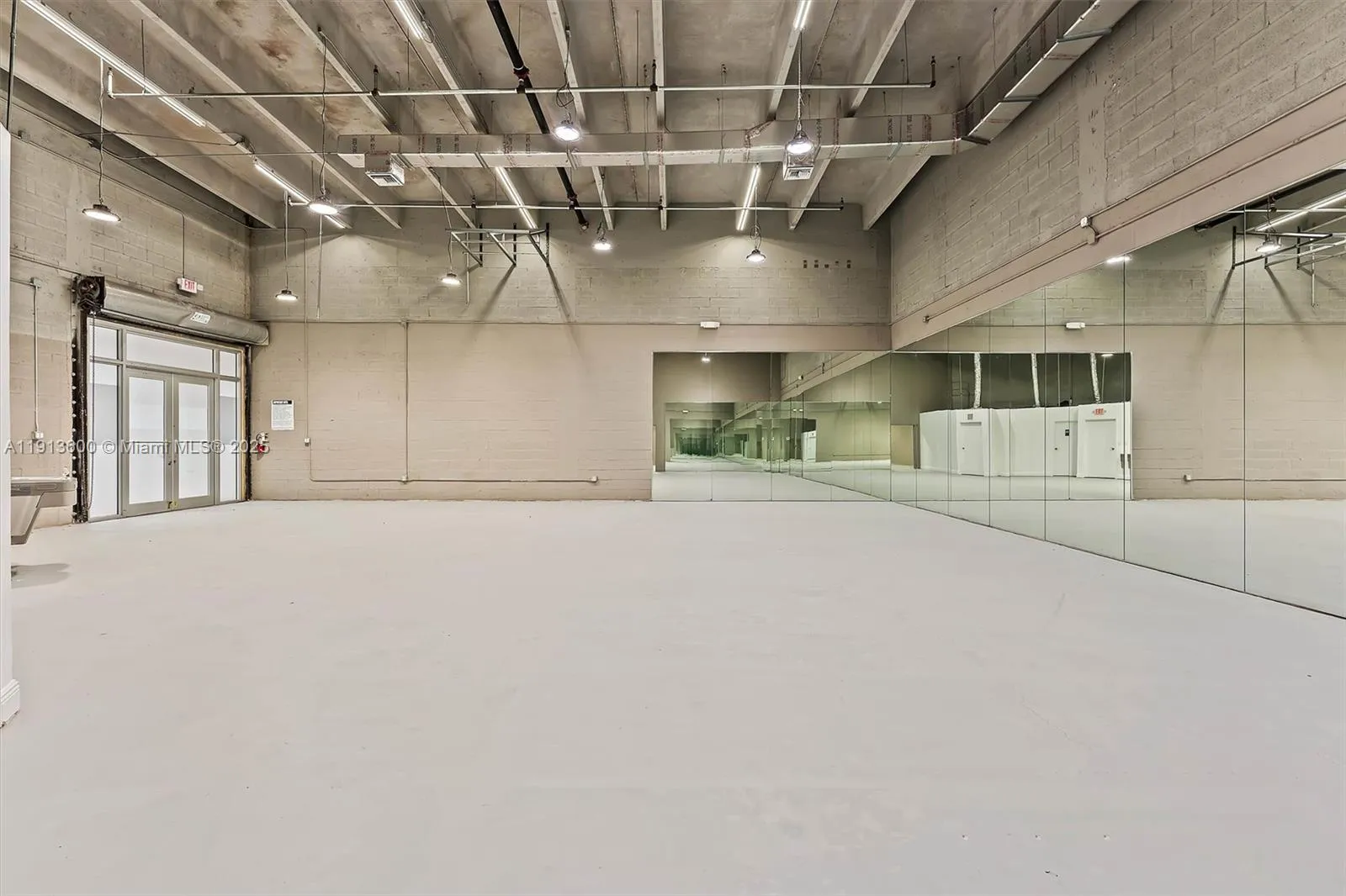 10171 Nw 58th St 11, Doral, Florida 33178, Doral, Florida 33178, ,Commercial Lease,For Rent,10171 Nw 58th St 11, Doral, Florida 33178,A11913600