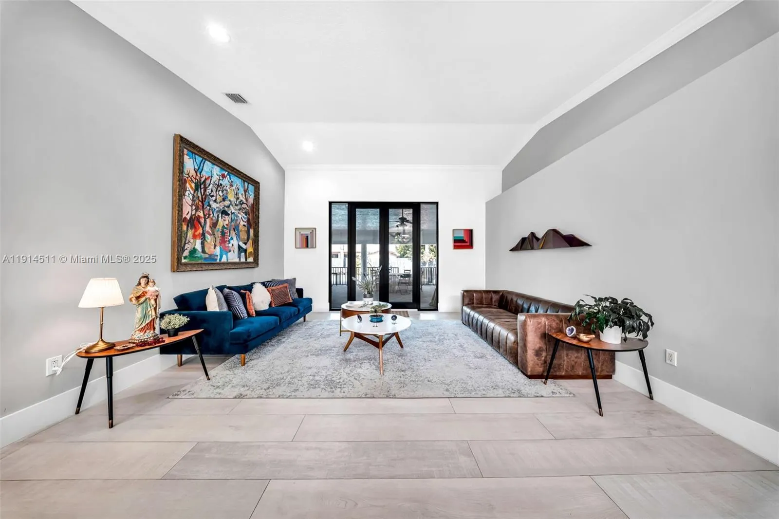 10195 Nw 26th St, Doral, Florida 33172, Doral, Florida 33172, 6 Bedrooms Bedrooms, ,4 BathroomsBathrooms,Residential,For Sale,10195 Nw 26th St, Doral, Florida 33172,A11914511