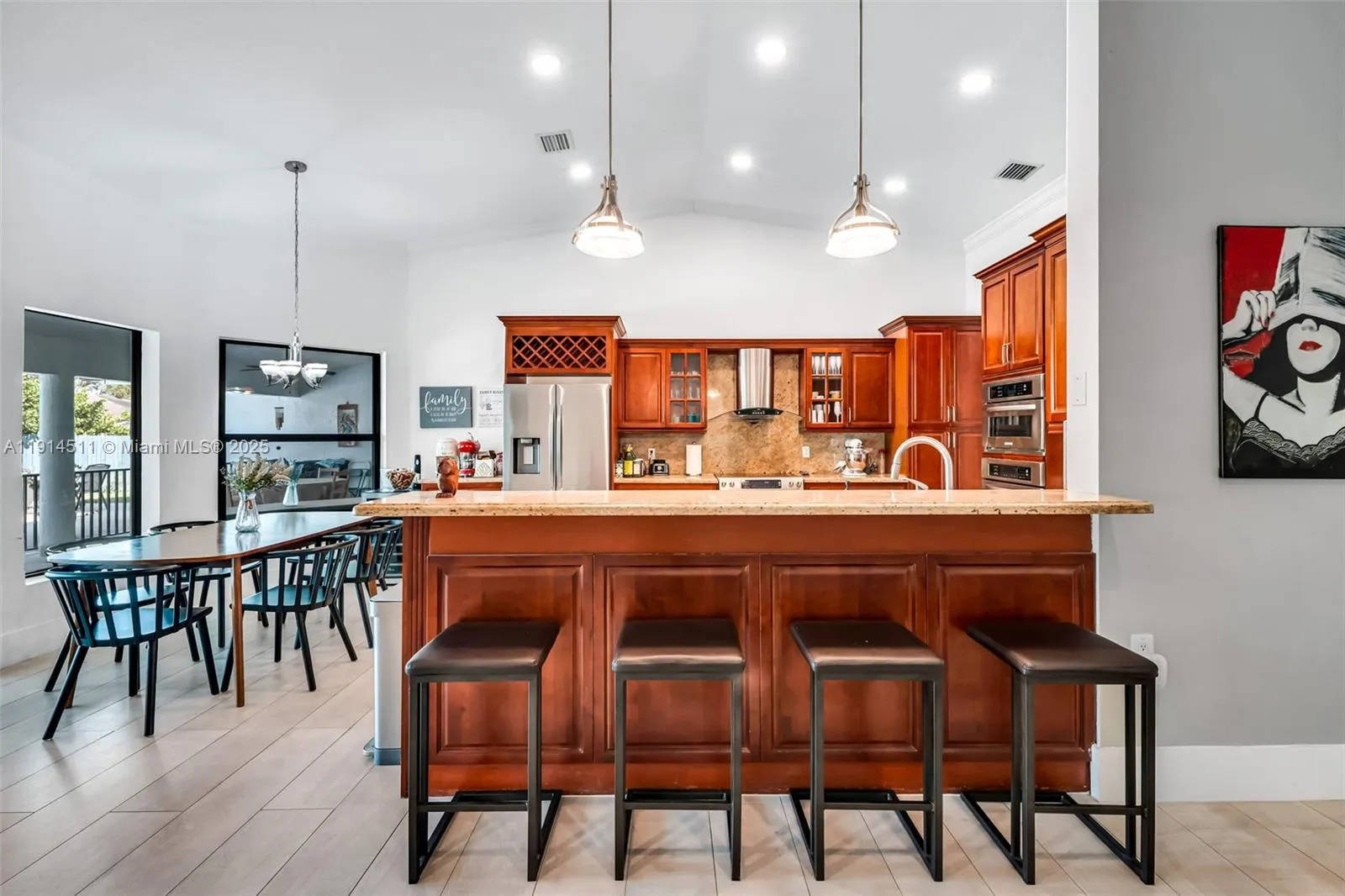 10195 Nw 26th St, Doral, Florida 33172, Doral, Florida 33172, 6 Bedrooms Bedrooms, ,4 BathroomsBathrooms,Residential,For Sale,10195 Nw 26th St, Doral, Florida 33172,A11914511