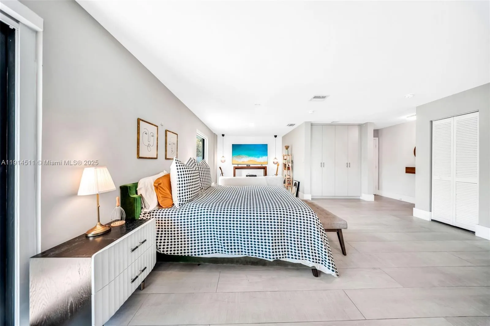 10195 Nw 26th St, Doral, Florida 33172, Doral, Florida 33172, 6 Bedrooms Bedrooms, ,4 BathroomsBathrooms,Residential,For Sale,10195 Nw 26th St, Doral, Florida 33172,A11914511