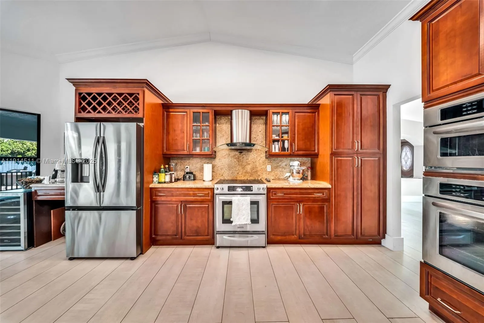 10195 Nw 26th St, Doral, Florida 33172, Doral, Florida 33172, 6 Bedrooms Bedrooms, ,4 BathroomsBathrooms,Residential,For Sale,10195 Nw 26th St, Doral, Florida 33172,A11914511