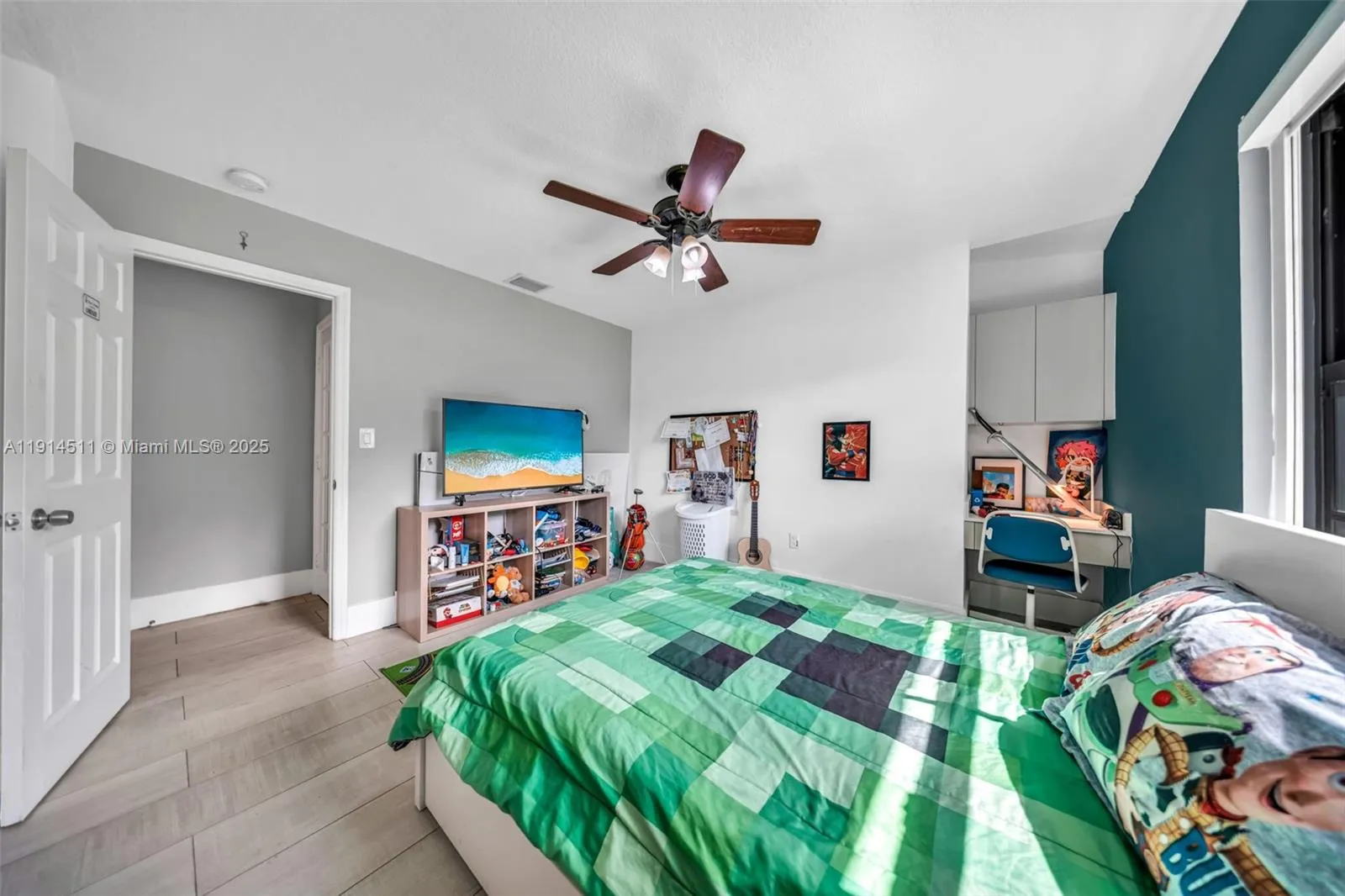 10195 Nw 26th St, Doral, Florida 33172, Doral, Florida 33172, 6 Bedrooms Bedrooms, ,4 BathroomsBathrooms,Residential,For Sale,10195 Nw 26th St, Doral, Florida 33172,A11914511