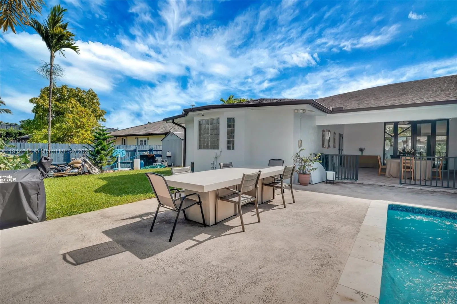 10195 Nw 26th St, Doral, Florida 33172, Doral, Florida 33172, 6 Bedrooms Bedrooms, ,4 BathroomsBathrooms,Residential,For Sale,10195 Nw 26th St, Doral, Florida 33172,A11914511