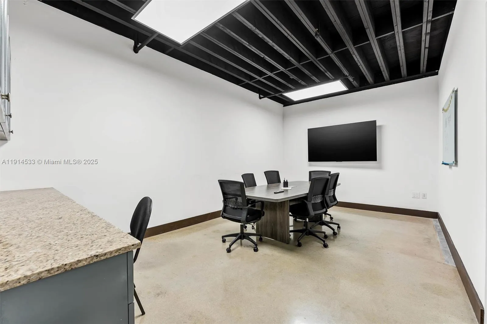 10171 Nw 58th St 6 And 7, Doral, Florida 33178, Doral, Florida 33178, ,Commercial Lease,For Rent,10171 Nw 58th St 6 And 7, Doral, Florida 33178,A11914533