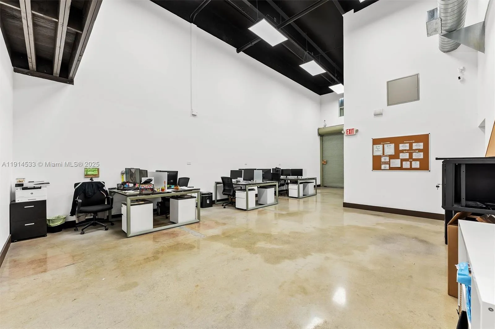 10171 Nw 58th St 6 And 7, Doral, Florida 33178, Doral, Florida 33178, ,Commercial Lease,For Rent,10171 Nw 58th St 6 And 7, Doral, Florida 33178,A11914533