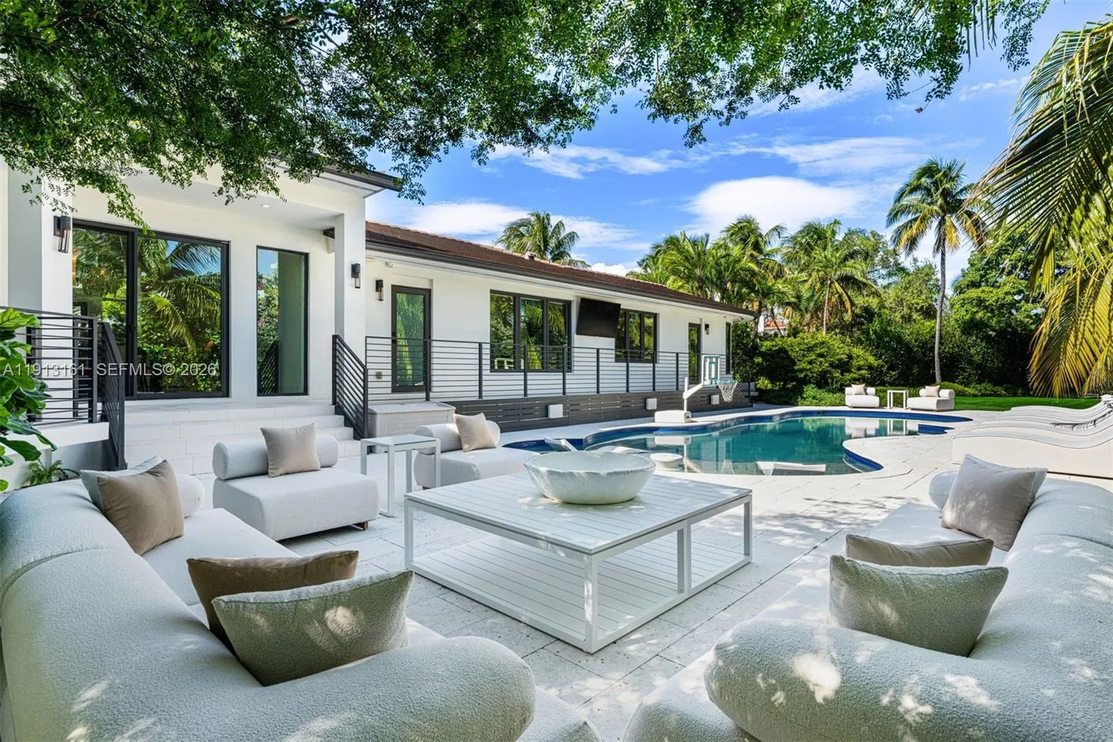 2801 Flamingo Dr, Miami Beach, Florida 33140, Miami Beach, Florida 33140, 9 Bedrooms Bedrooms, ,8 BathroomsBathrooms,Residential,For Sale,2801 Flamingo Dr, Miami Beach, Florida 33140,A11913161