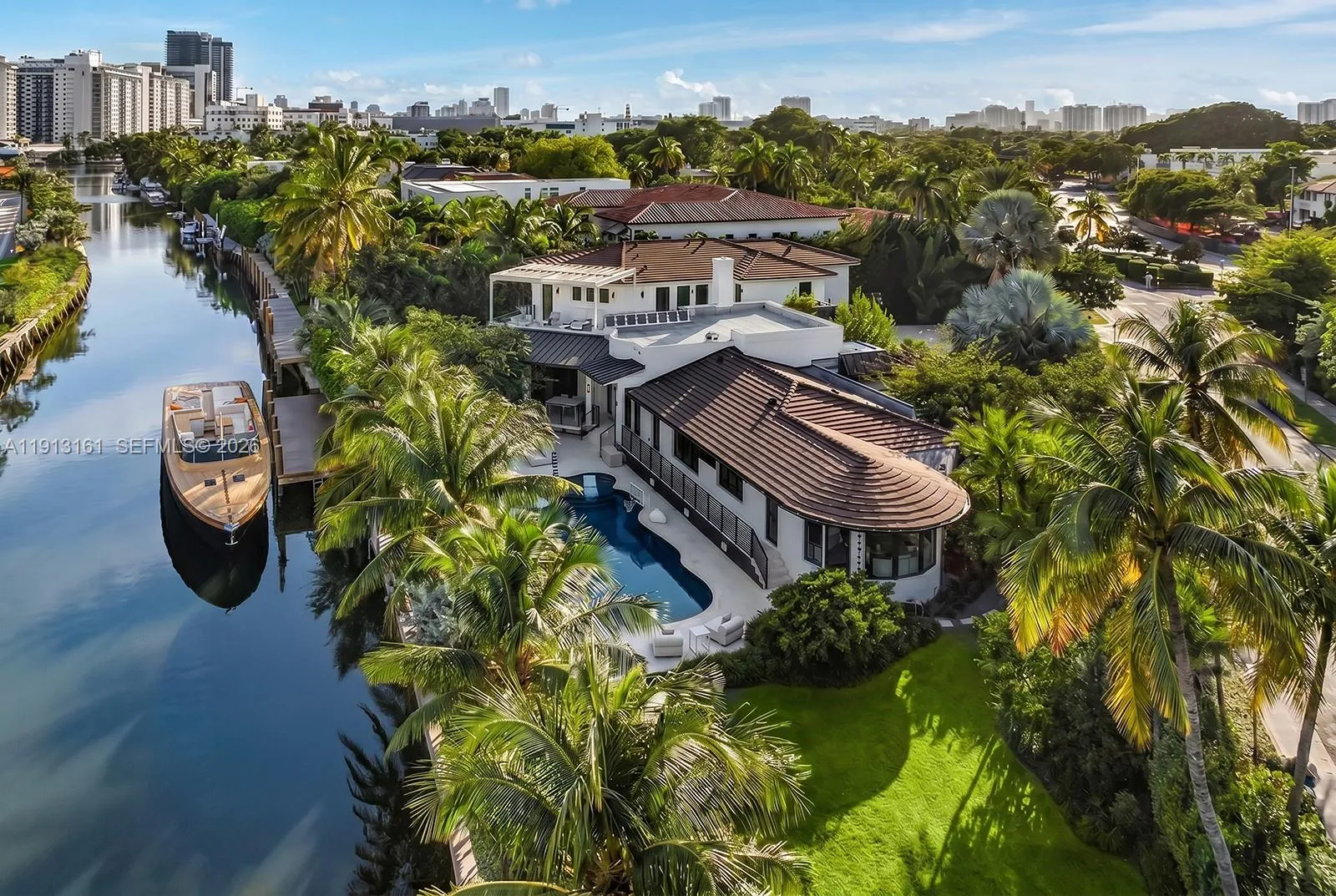 2801 Flamingo Dr, Miami Beach, Florida 33140, Miami Beach, Florida 33140, 9 Bedrooms Bedrooms, ,8 BathroomsBathrooms,Residential,For Sale,2801 Flamingo Dr, Miami Beach, Florida 33140,A11913161