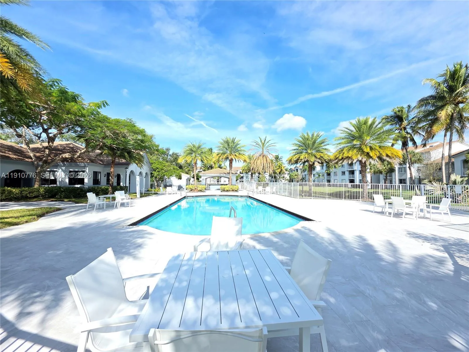 2600 S University Dr 229, Davie, Florida 33328, Davie, Florida 33328, 3 Bedrooms Bedrooms, ,2 BathroomsBathrooms,Residential,For Sale,2600 S University Dr 229, Davie, Florida 33328,A11910776