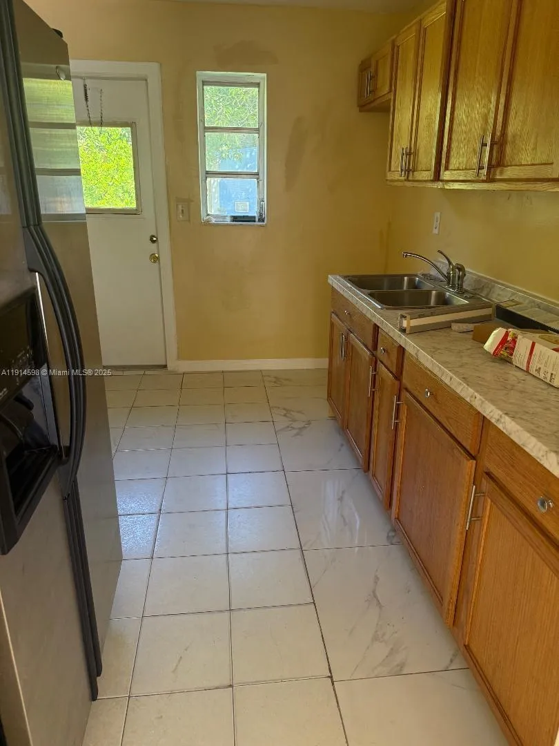 1371 Ne 150th St, Miami, Florida 33161, Miami, Florida 33161, ,Residential Income,For Sale,1371 Ne 150th St, Miami, Florida 33161,A11914598