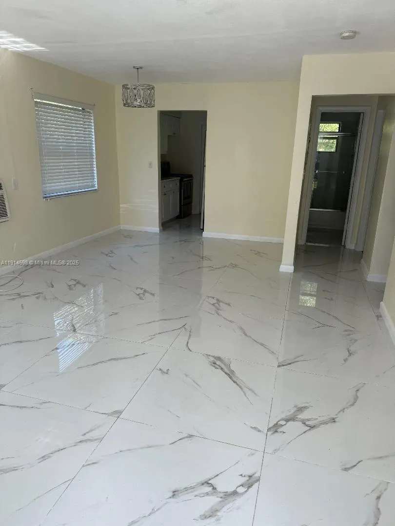 1371 Ne 150th St, Miami, Florida 33161, Miami, Florida 33161, ,Residential Income,For Sale,1371 Ne 150th St, Miami, Florida 33161,A11914598