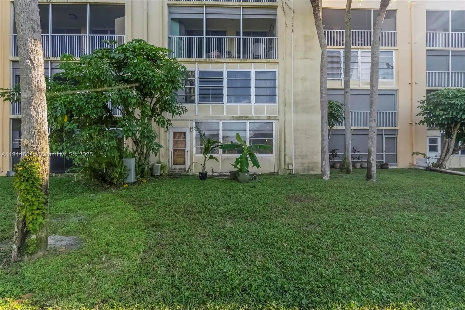 3141 Nw 47th Ter 118, Lauderdale Lakes, Florida 33, Lauderdale Lakes, Florida 33319, 2 Bedrooms Bedrooms, ,2 BathroomsBathrooms,Residential,For Sale,3141 Nw 47th Ter 118, Lauderdale Lakes, Florida 33,A11914604
