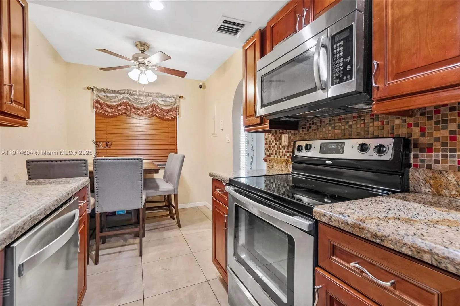 3141 Nw 47th Ter 118, Lauderdale Lakes, Florida 33, Lauderdale Lakes, Florida 33319, 2 Bedrooms Bedrooms, ,2 BathroomsBathrooms,Residential,For Sale,3141 Nw 47th Ter 118, Lauderdale Lakes, Florida 33,A11914604