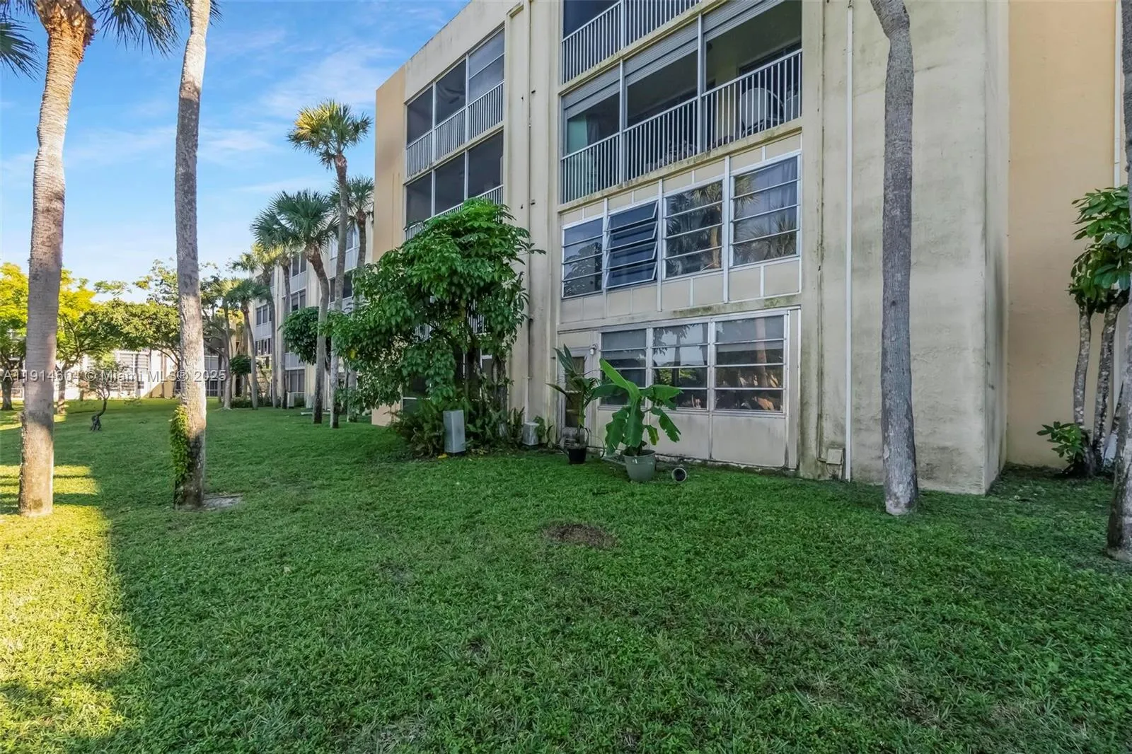 3141 Nw 47th Ter 118, Lauderdale Lakes, Florida 33, Lauderdale Lakes, Florida 33319, 2 Bedrooms Bedrooms, ,2 BathroomsBathrooms,Residential,For Sale,3141 Nw 47th Ter 118, Lauderdale Lakes, Florida 33,A11914604