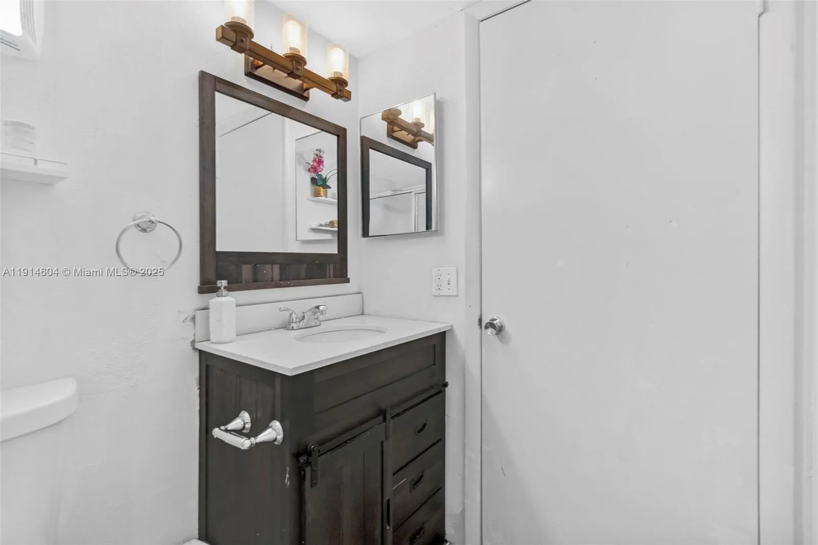 3141 Nw 47th Ter 118, Lauderdale Lakes, Florida 33, Lauderdale Lakes, Florida 33319, 2 Bedrooms Bedrooms, ,2 BathroomsBathrooms,Residential,For Sale,3141 Nw 47th Ter 118, Lauderdale Lakes, Florida 33,A11914604