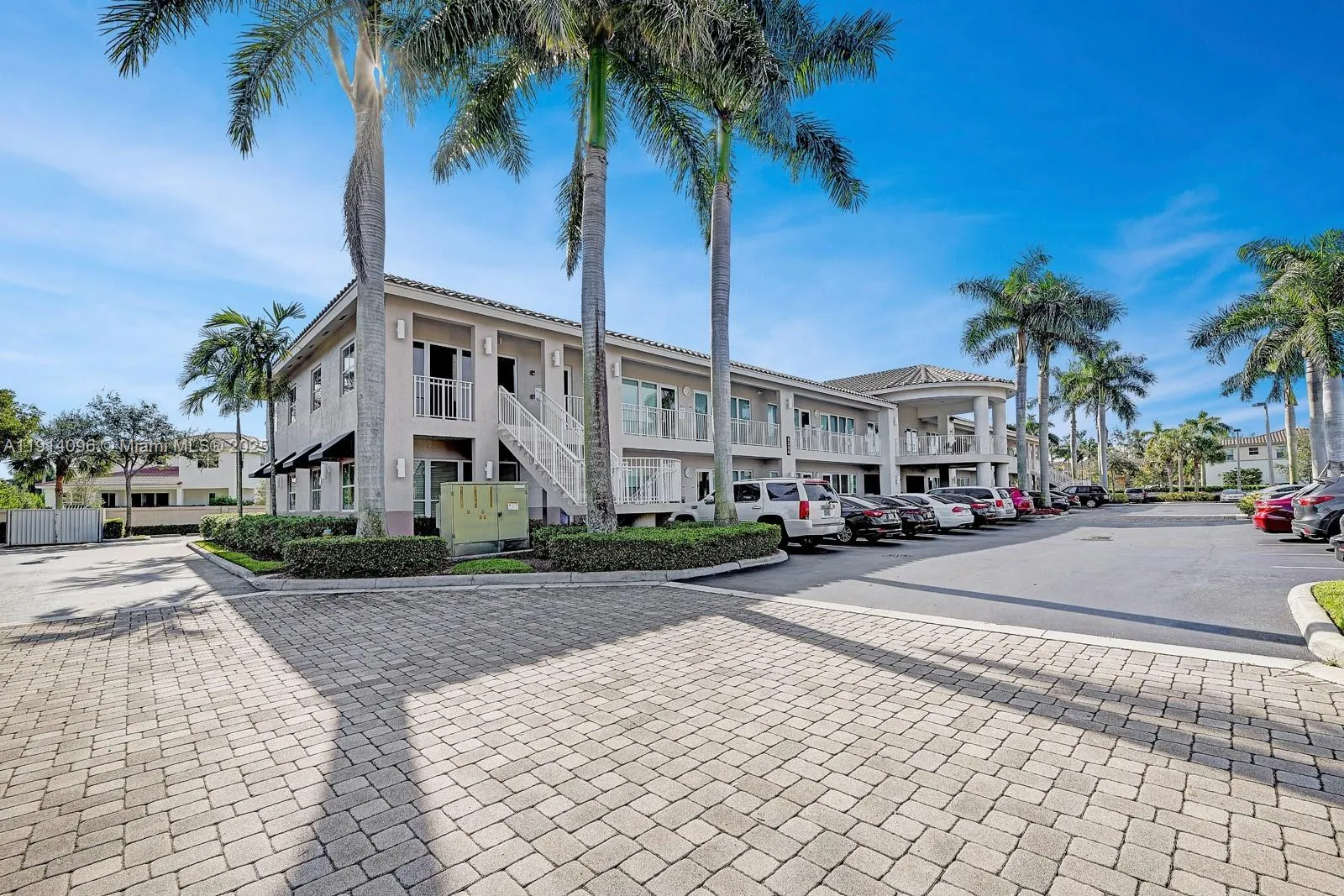 5220 S University Dr 203c, Davie, Florida 33328, Davie, Florida 33328, ,Commercial Lease,For Rent,5220 S University Dr 203c, Davie, Florida 33328,A11914096