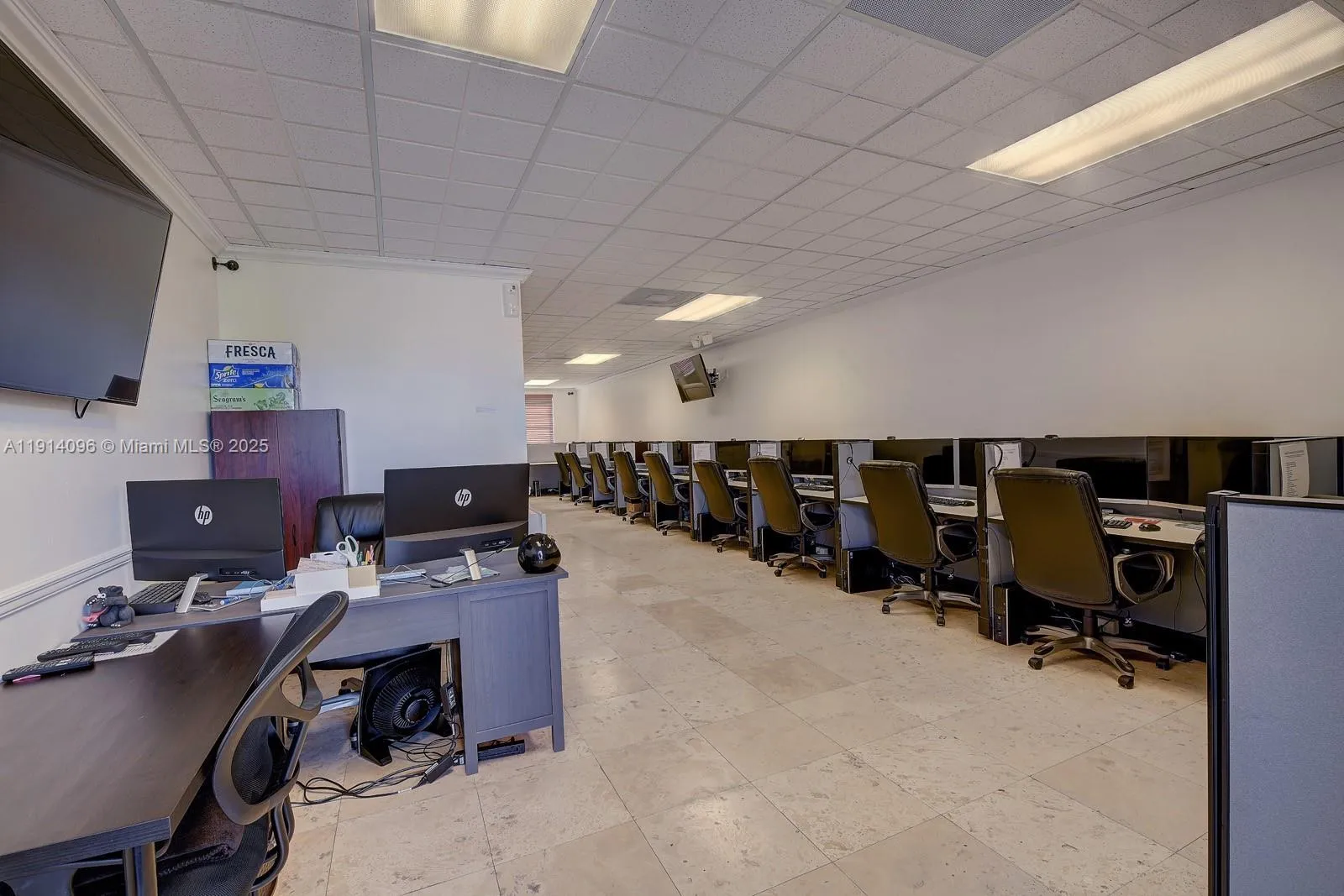 5220 S University Dr 203c, Davie, Florida 33328, Davie, Florida 33328, ,Commercial Lease,For Rent,5220 S University Dr 203c, Davie, Florida 33328,A11914096