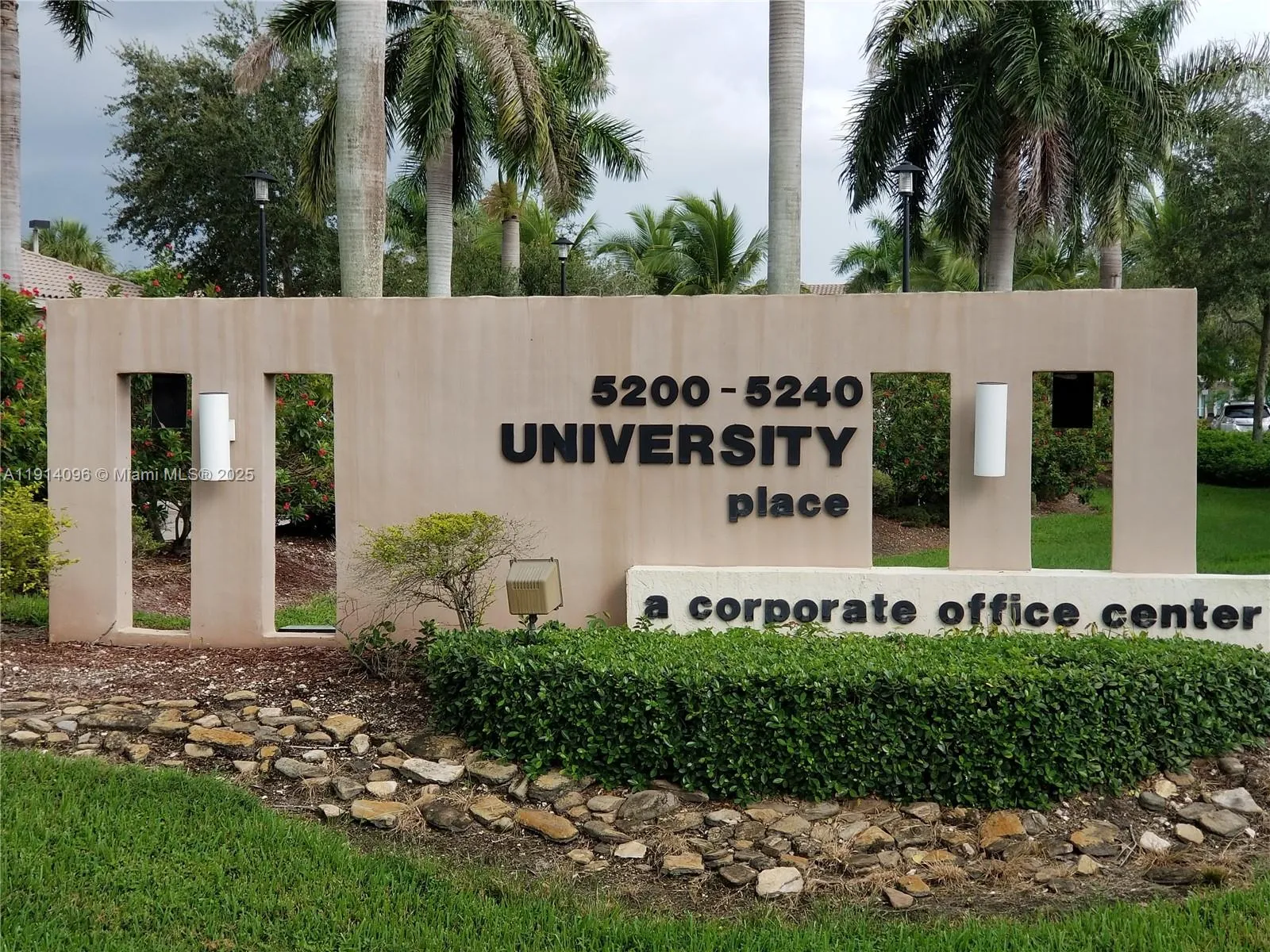 5220 S University Dr 203c, Davie, Florida 33328, Davie, Florida 33328, ,Commercial Lease,For Rent,5220 S University Dr 203c, Davie, Florida 33328,A11914096 5220 S University Dr 203c, Davie, Florida 33328, Davie, Florida 33328, ,Commercial Lease,For Rent,5220 S University Dr 203c, Davie, Florida 33328,A11914096