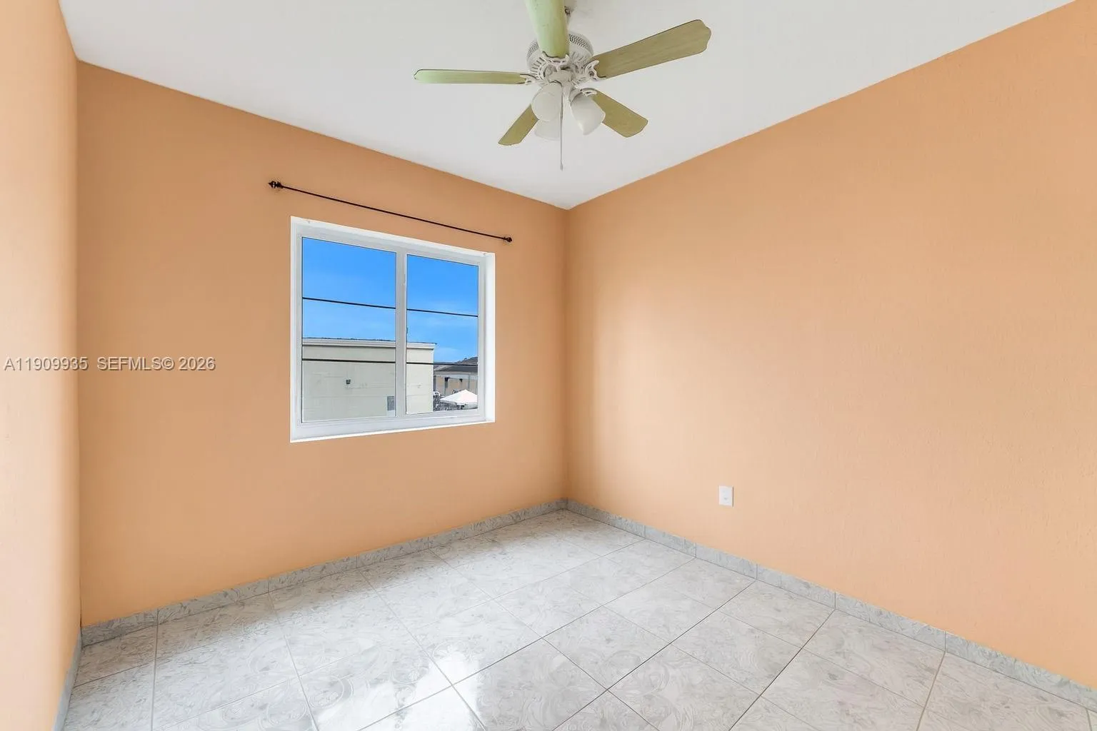 427 Nw 84th Ter 427, Miami, Florida 33150, Miami, Florida 33150, 2 Bedrooms Bedrooms, ,1 BathroomBathrooms,Residential,For Sale,427 Nw 84th Ter 427, Miami, Florida 33150,A11909935