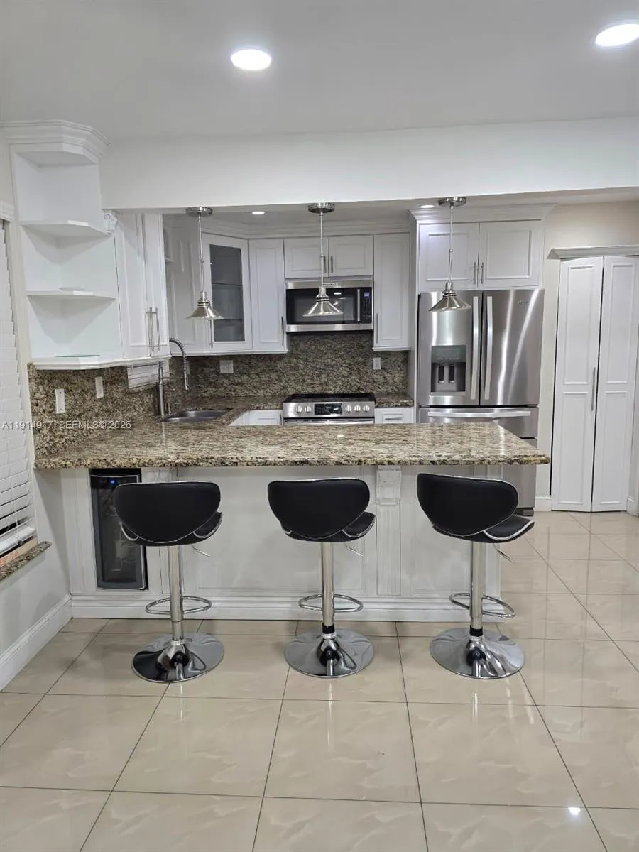 6395 Sw 136th Ct 110k, Miami, Florida 33183, Miami, Florida 33183, 2 Bedrooms Bedrooms, ,2 BathroomsBathrooms,Residential Lease,For Rent,6395 Sw 136th Ct 110k, Miami, Florida 33183,A11914917
