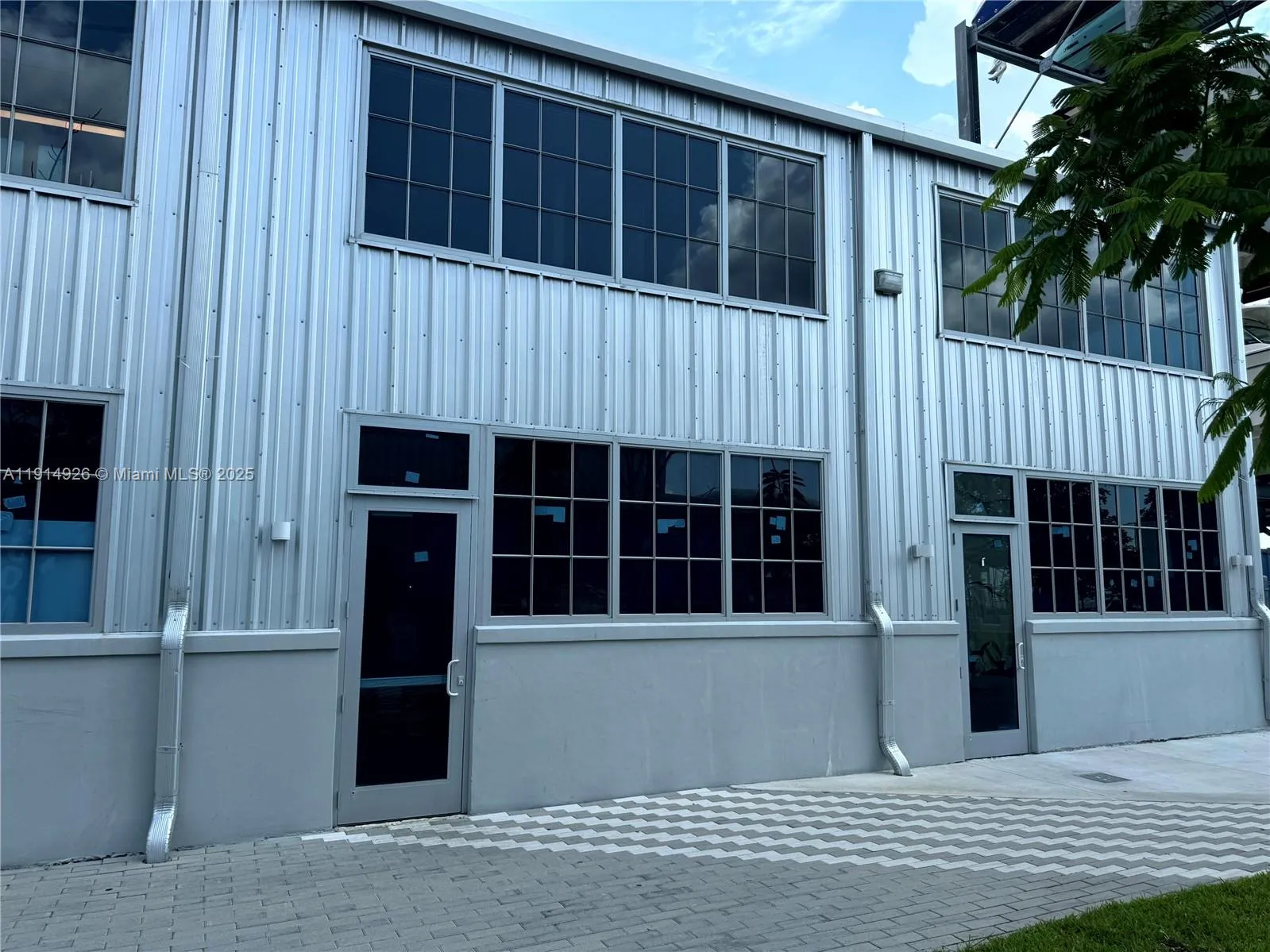 3385 Pan American Dr, Miami, Florida 33133, Miami, Florida 33133, ,Commercial Lease,For Rent,3385 Pan American Dr, Miami, Florida 33133,A11914926