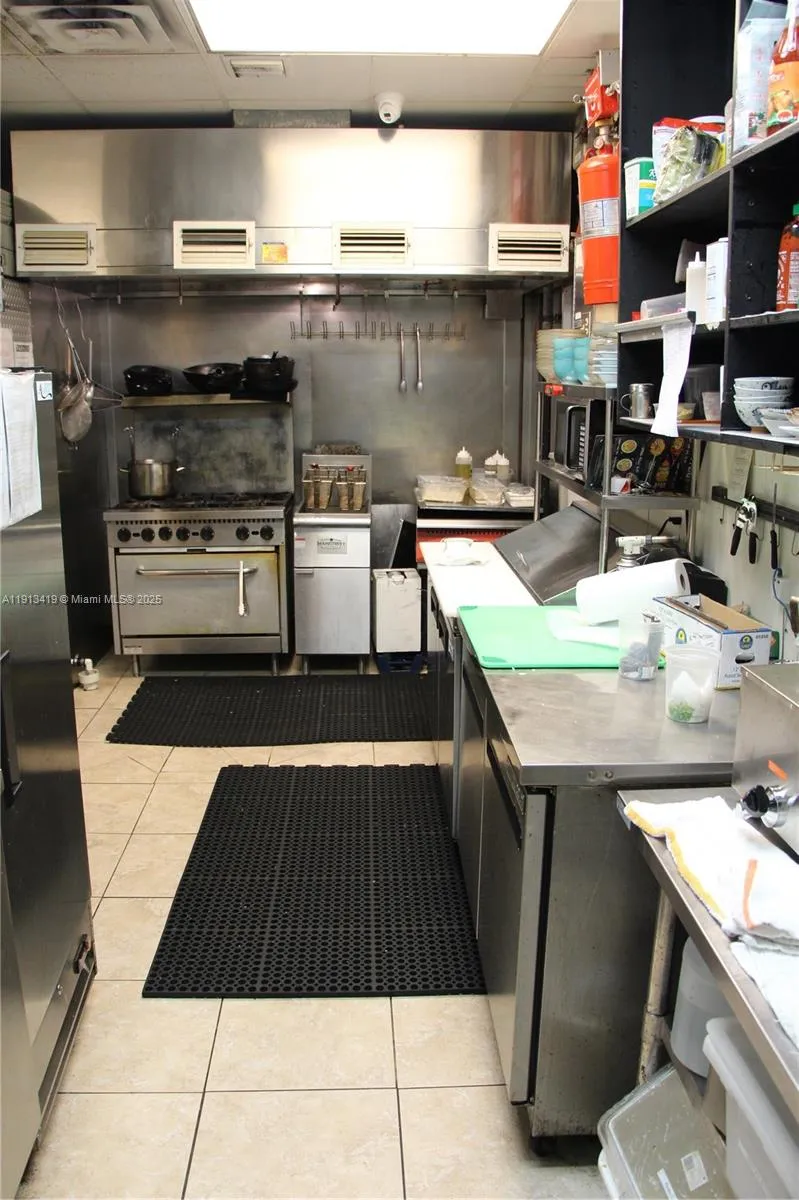 1499 17th, Fort Lauderdale, Florida 33316, Fort Lauderdale, Florida 33316, ,Business Opportunity,For Sale,1499 17th, Fort Lauderdale, Florida 33316,A11913419