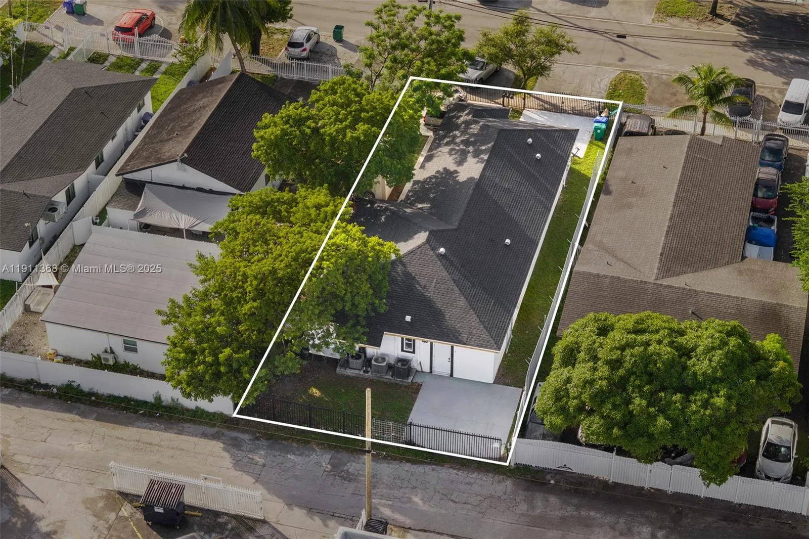 Miami, Florida 33142, ,Residential Income,For Sale,A11911368