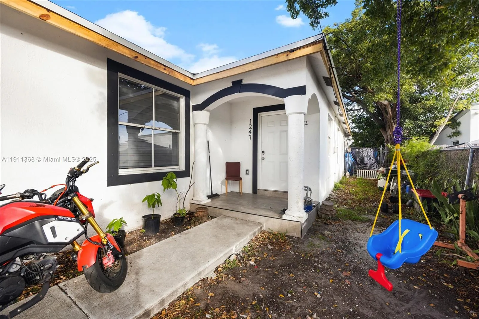Miami, Florida 33142, ,Residential Income,For Sale,A11911368