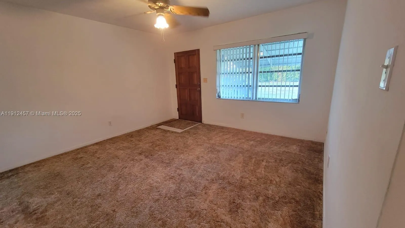 6340 Washington St, Hollywood, Florida 33023, Hollywood, Florida 33023, 2 Bedrooms Bedrooms, ,1 BathroomBathrooms,Residential,For Sale,6340 Washington St, Hollywood, Florida 33023,A11912457