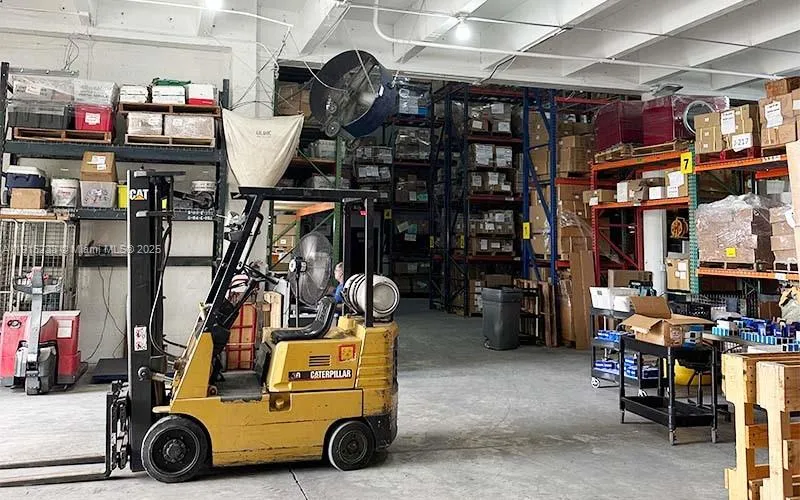 10200 Nw 25th St 113, Doral, Florida 33172, Doral, Florida 33172, ,Commercial Sale,For Sale,10200 Nw 25th St 113, Doral, Florida 33172,A11915233