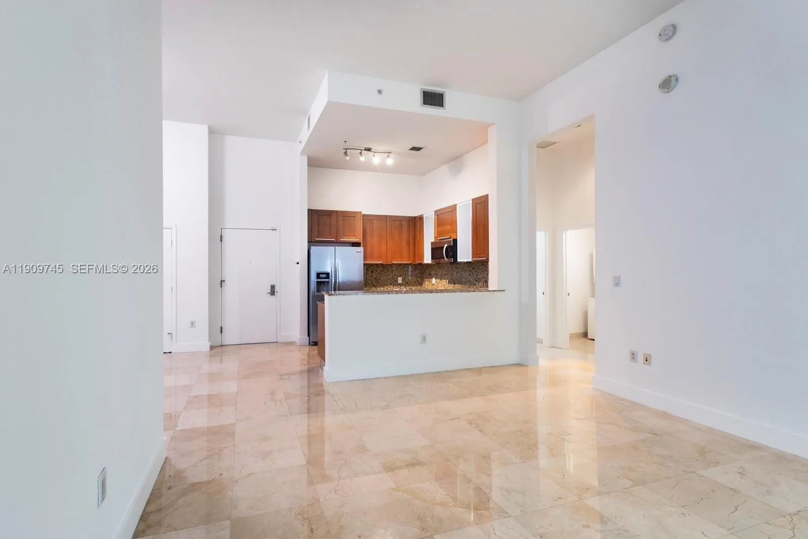 9055 Sw 73rd Ct 707, Miami, Florida 33156, Miami, Florida 33156, 1 Bedroom Bedrooms, ,1 BathroomBathrooms,Residential,For Sale,9055 Sw 73rd Ct 707, Miami, Florida 33156,A11909745