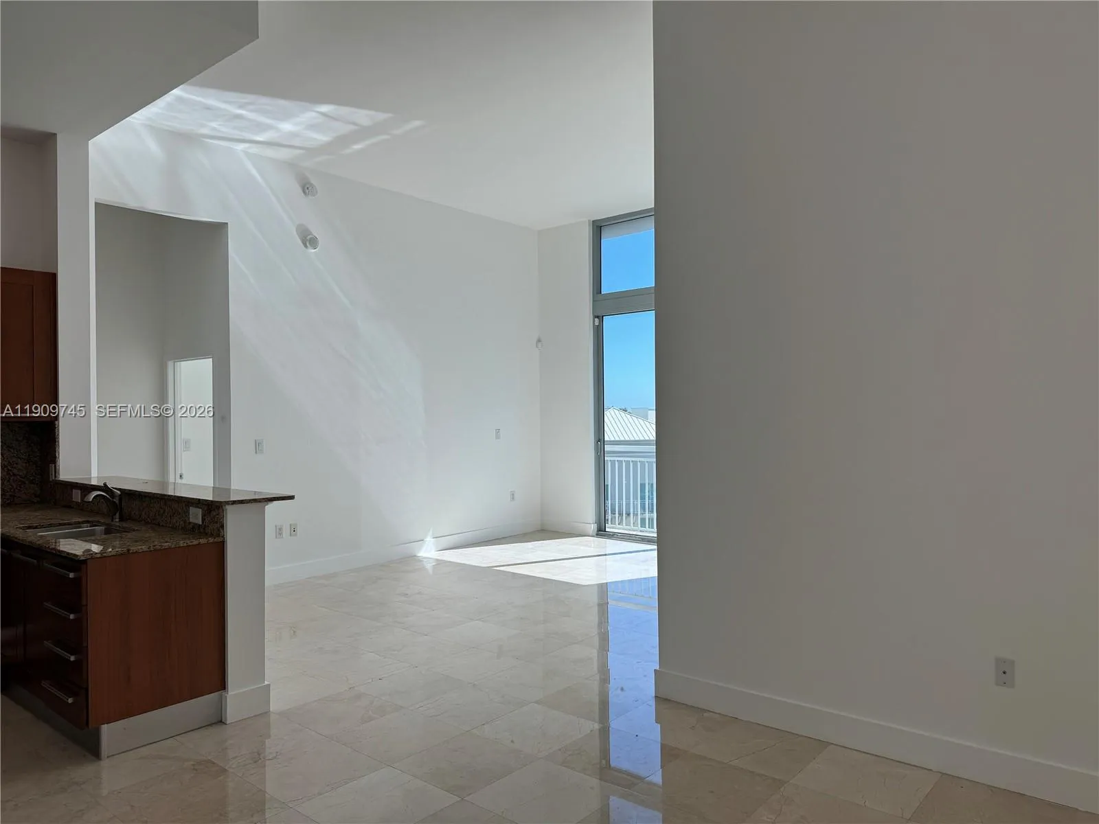 9055 Sw 73rd Ct 707, Miami, Florida 33156, Miami, Florida 33156, 1 Bedroom Bedrooms, ,1 BathroomBathrooms,Residential,For Sale,9055 Sw 73rd Ct 707, Miami, Florida 33156,A11909745