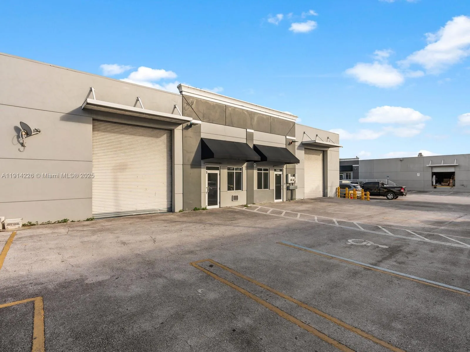 17535 Nw 2nd Ave 108-109, Miami Gardens, Florida 3, Miami Gardens, Florida 33169, ,Commercial Sale,For Sale,17535 Nw 2nd Ave 108-109, Miami Gardens, Florida 3,A11914226
