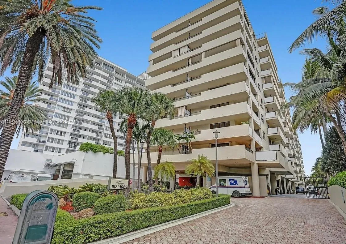 1621 Collins Ave 505, Miami Beach, Florida 33139, Miami Beach, Florida 33139, 2 Bedrooms Bedrooms, ,2 BathroomsBathrooms,Residential,For Sale,1621 Collins Ave 505, Miami Beach, Florida 33139,A11915252