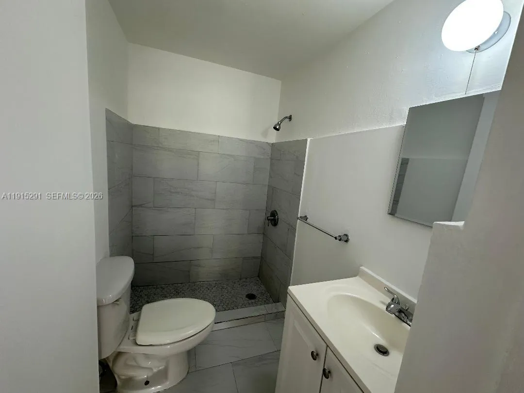 1293 Ne 109th St 3, Miami, Florida 33161, Miami, Florida 33161, ,1 BathroomBathrooms,Residential Lease,For Rent,1293 Ne 109th St 3, Miami, Florida 33161,A11915291