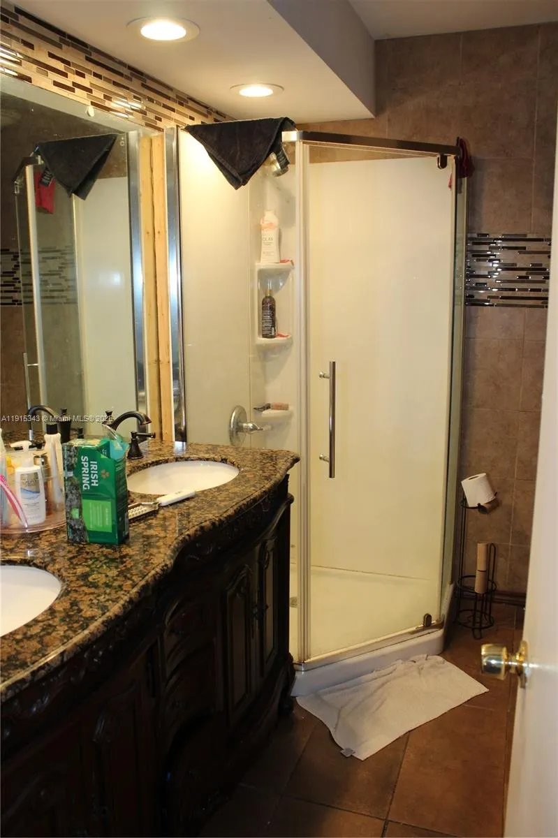 14445 Sw 92nd Ter, Miami, Florida 33186, Miami, Florida 33186, 3 Bedrooms Bedrooms, ,2 BathroomsBathrooms,Residential,For Sale,14445 Sw 92nd Ter, Miami, Florida 33186,A11915343