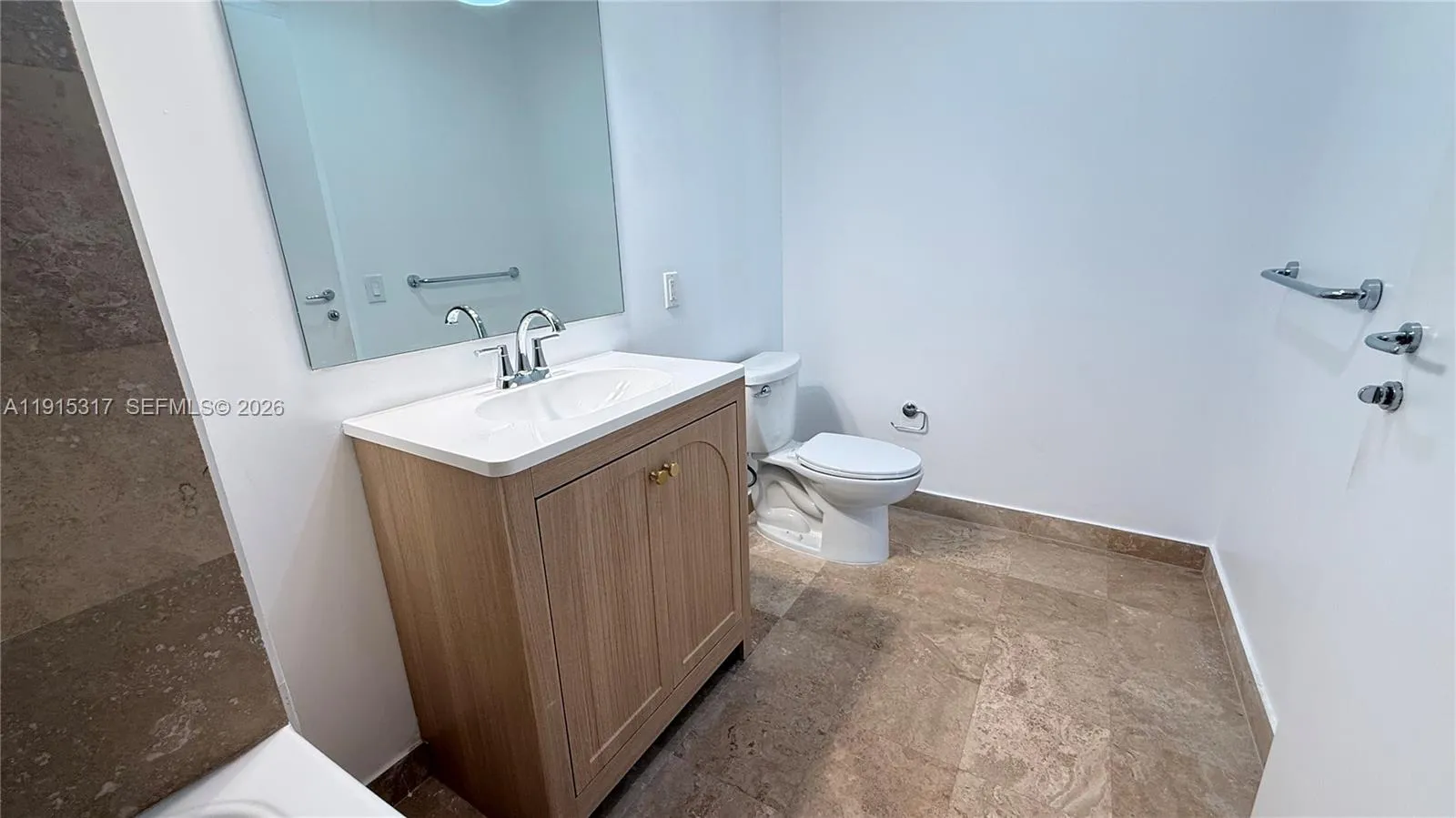 300 S Biscayne Blvd T-2407, Miami, Florida 33131, Miami, Florida 33131, 1 Bedroom Bedrooms, ,1 BathroomBathrooms,Residential,For Sale,300 S Biscayne Blvd T-2407, Miami, Florida 33131,A11915317